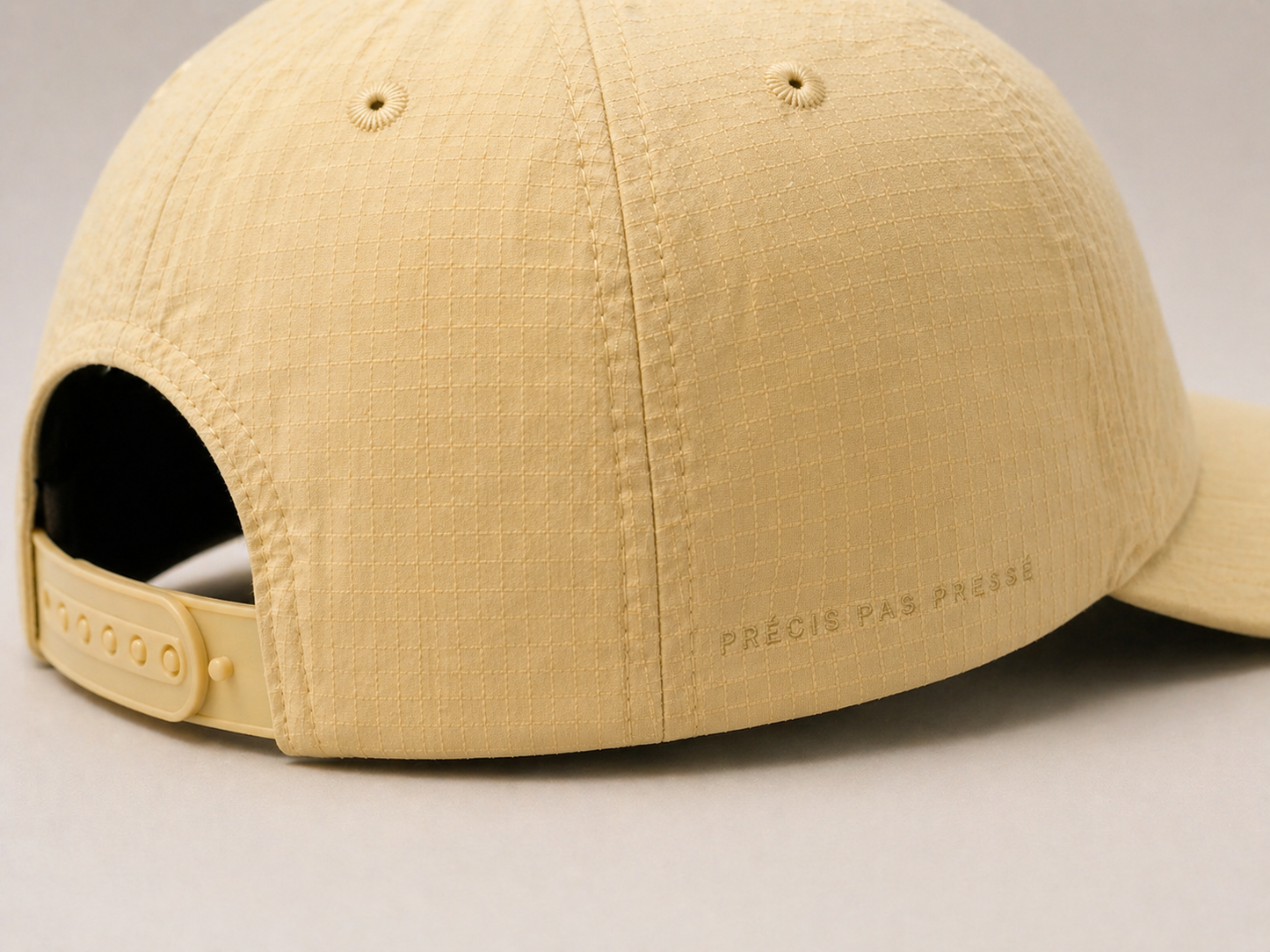 Casquette signature blanc cassé
